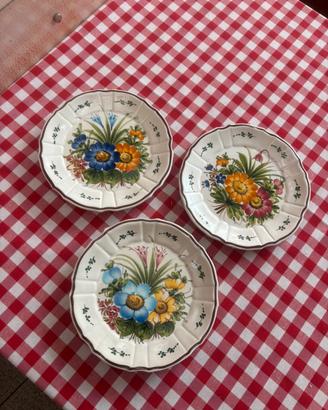 Piatti in ceramica vintage