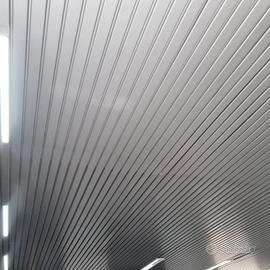 controsoffitto in doghe di alluminio 