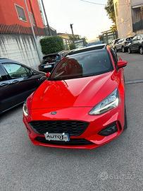 Ford Focus 2.0 EcoBlue 150 CV automatico SW ST Lin