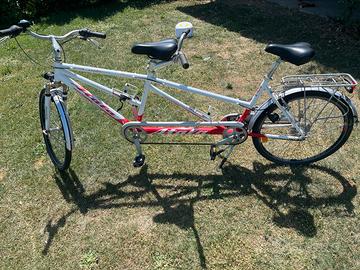 Bicicletta Tandem atala