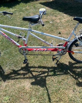 Bicicletta Tandem atala