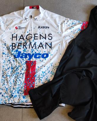 completo ciclismo Jayco nuovo tg.L