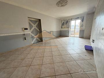Appart. con terrazzino Corso Campano