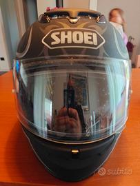 2 caschi Shoei uno XL e uno M
