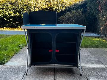 Mobiletto da campeggio