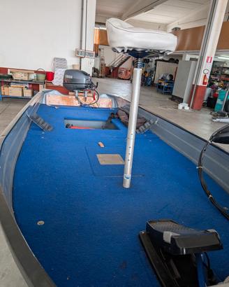bass boat Canadian 370
