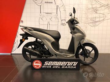 Honda Vision 110 Grey