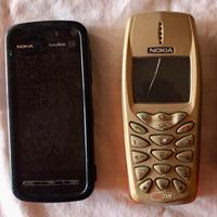 2 cellulari Nokia-NON FUNZIONANTI.