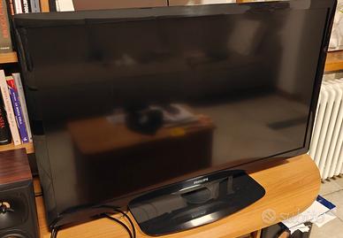 TV televisione Philips 40PFL5206H 43"