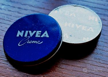 Nivea Crema Campioncino  In Metallo anni 80