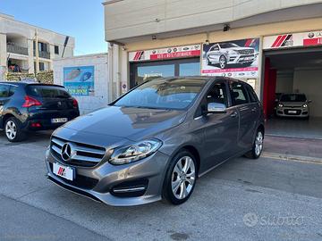 MERCEDES-BENZ B 180 d Sport