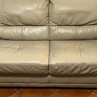 Divano tre posti in vera pelle beige