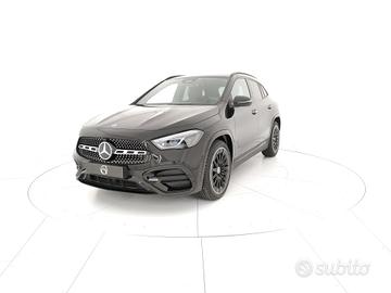 MERCEDES-BENZ GLA 200 d