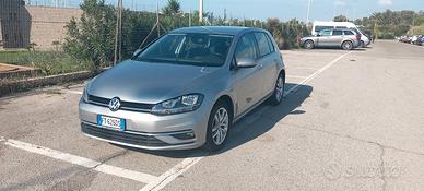 VOLKSWAGEN Golf 7ª serie - 11/2018