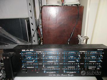 Equalizzatore parametrico da rack   SAE 1800