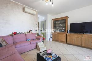 ESCLUSIVA E RECENTE VILLETTA A SCHIERA