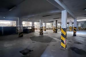 Garage 1000 mq con uffici