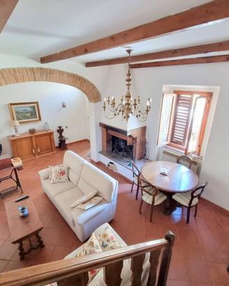 Casa indipendente di 110 m² con 5 locali a Montesp