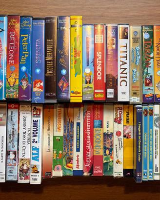 VHS - DVD Disney e vari - Meno di 1 Euro l'uno.