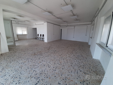 Locale commerciale 120mq