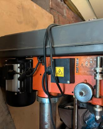 Trapano a colonna TOPTECH 550W