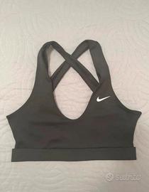 Top Nike