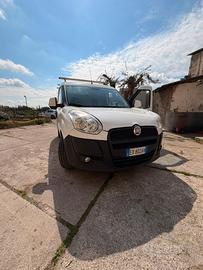 Fiat dobló