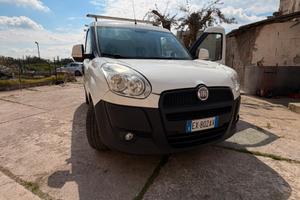 Fiat dobló