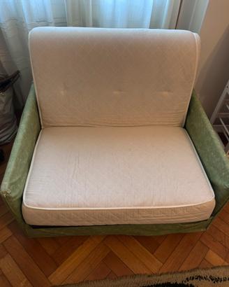 Poltrona letto con materasso