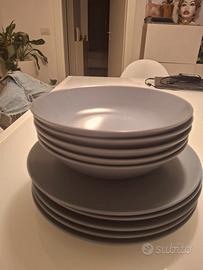 servizio piatti ikea grigio/blu