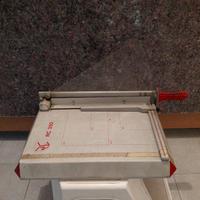 Taglierina per carta formato fino A6