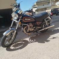 MOTO GUZZI 750