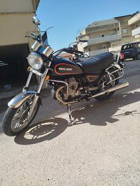 MOTO GUZZI 750
