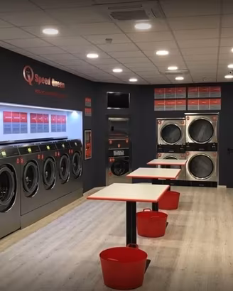 LAVANDERIA SELF SERVICE AVVIATA 