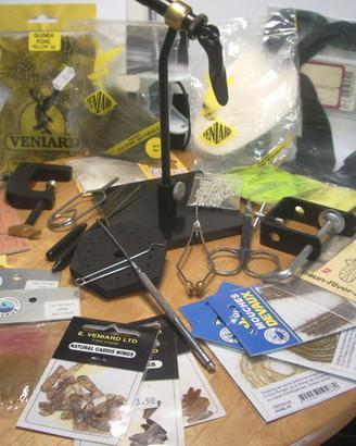 SET COSTRUZIONE MOSCHE (ATTREZZI+MATERIALI)