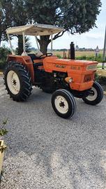 Trattore fiat 480-8