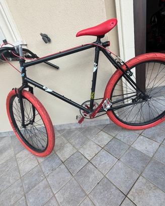 Bici scatto fisso