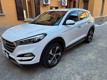 Hyundai Tucson 1.7 crdi Xpossible 2wd 141cv dct