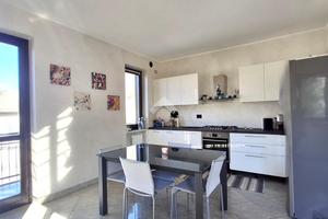 3 LOCALI A CASTIGLIONE TORINESE