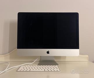 iMac 21.5 pollici, fine 2015