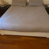 Letto matrimoniale contenitore
