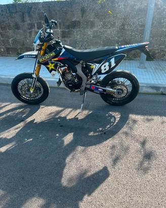 Suzuki Valenti 50