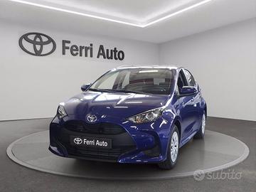 TOYOTA Yaris 1.5h 115 yaris
