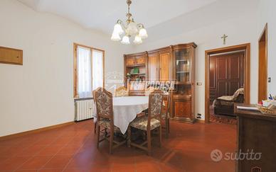 TRILOCALE AL PRIMO PIANO