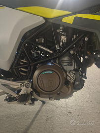 Husqvarna supermoto 701 a2