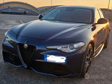 Alfa Romeo Giulia 210 CV Q4 AWD
