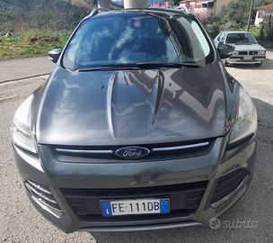 Ford Kuga 2.0 TDCI 150 CV S&S 2WD Titanium