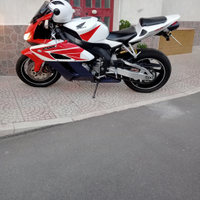 Honda cbr 1000 rr FMI