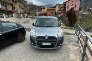Fiat Doblò 2000 Multijet  anno 2011- full optional