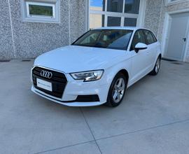 Audi A3 1.6 TDI 116 CV S tronic Business